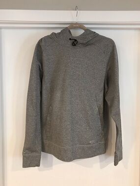 Oakley Gray Hooded Athletic Pullover
